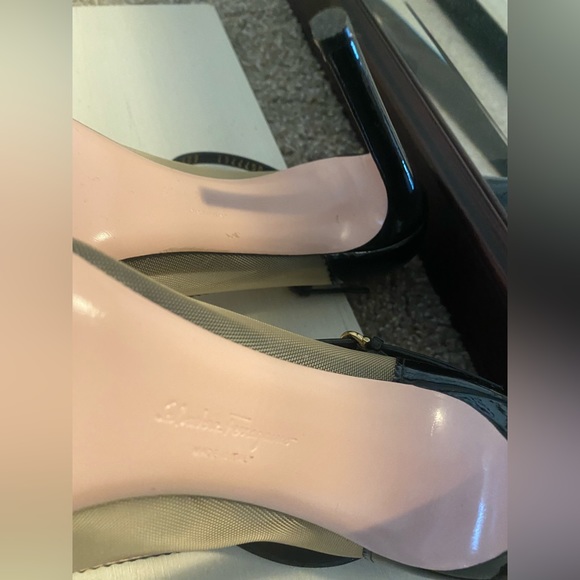 Salvatore Ferragamo black and pink retro Heels 7.5 - Picture 11 of 16